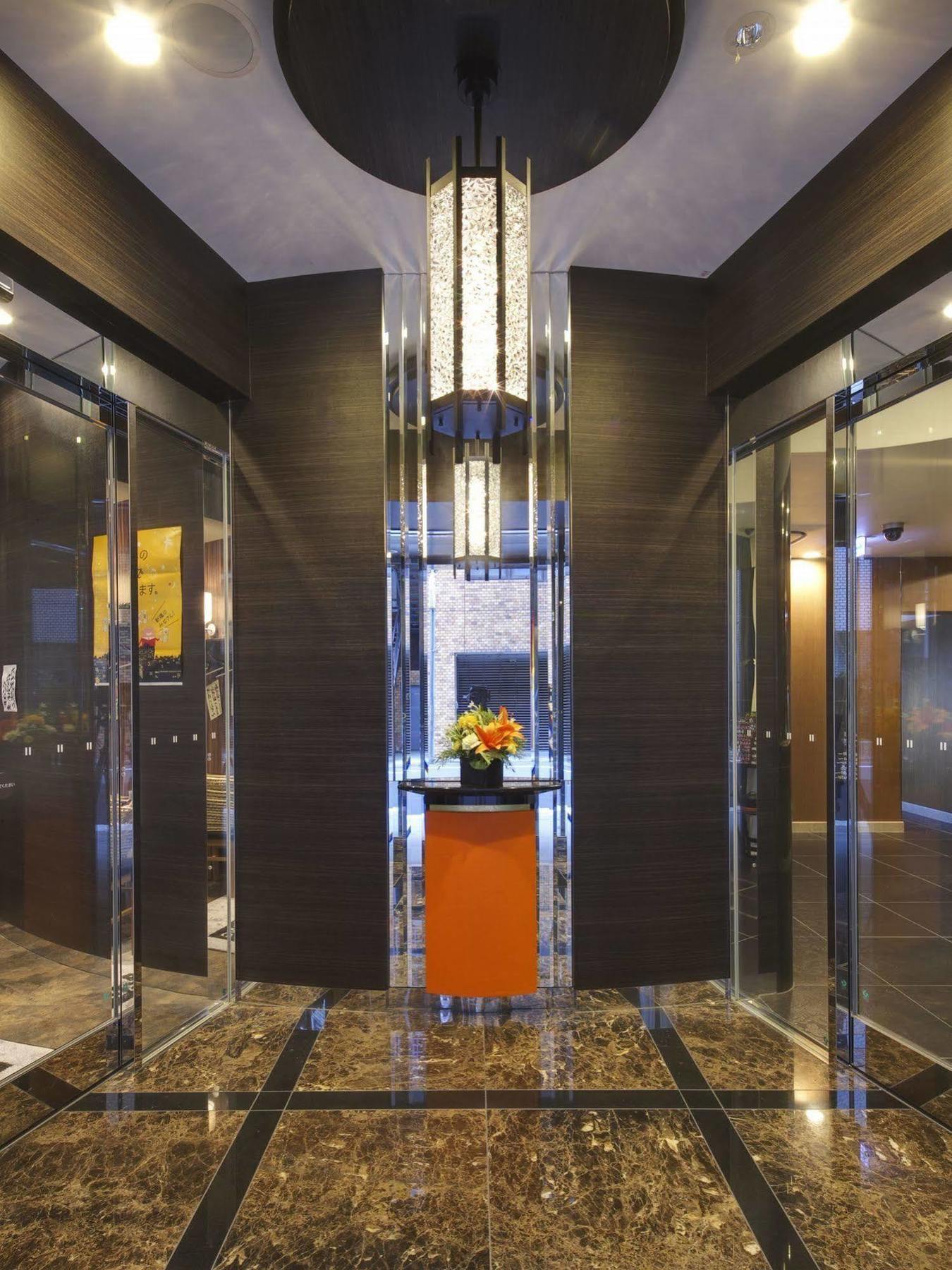 Apa Hotel Shimbashi Onarimon Tokyo Eksteriør billede